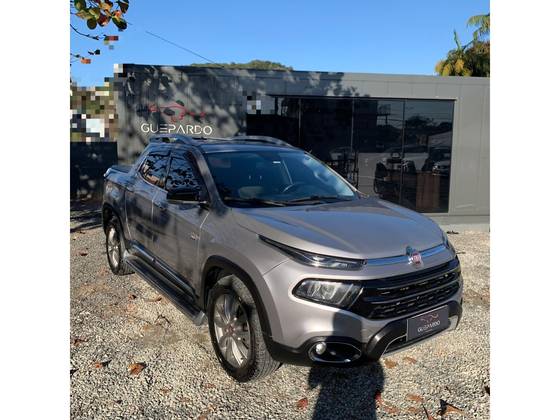 FIAT TORO 2.0 16V TURBO DIESEL VOLCANO 4WD AT9